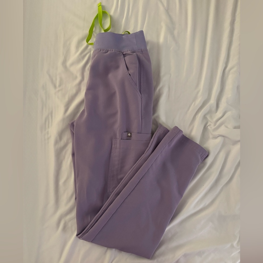 FIGS Lavender Dew Scrub Pant